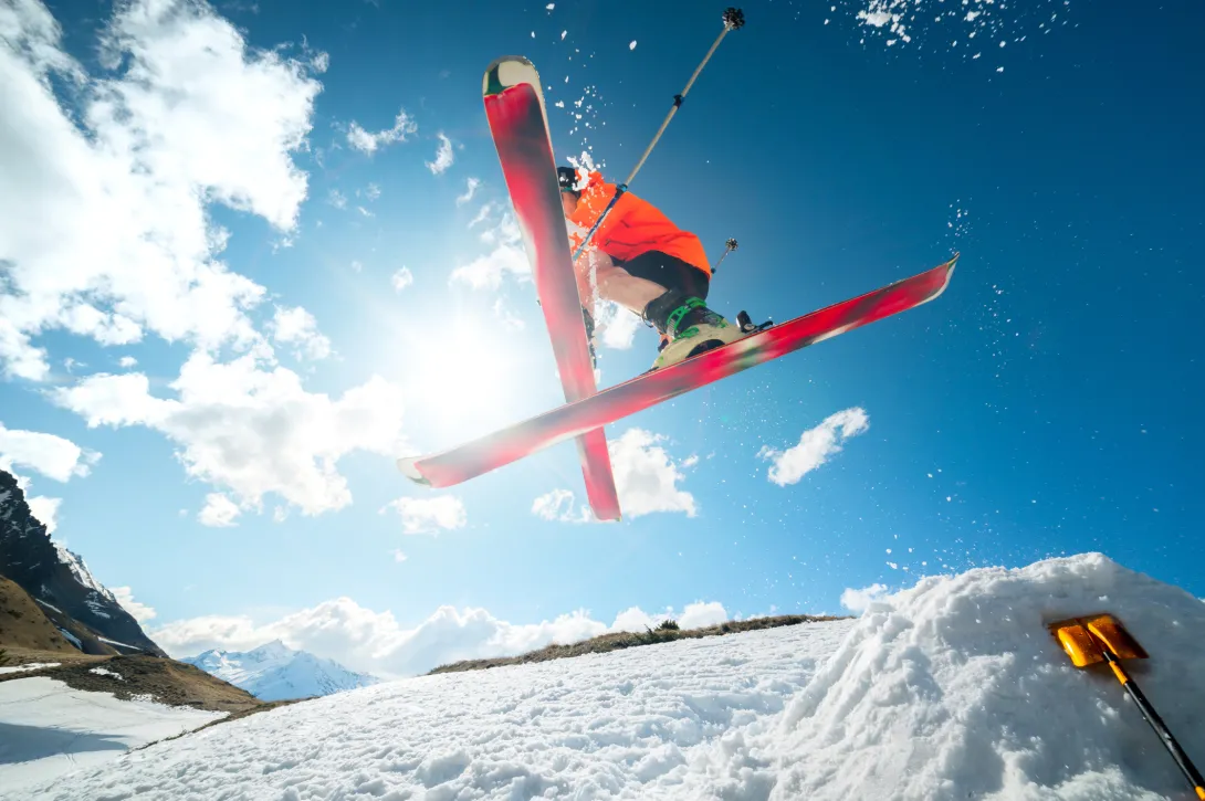 Freestyle skiing